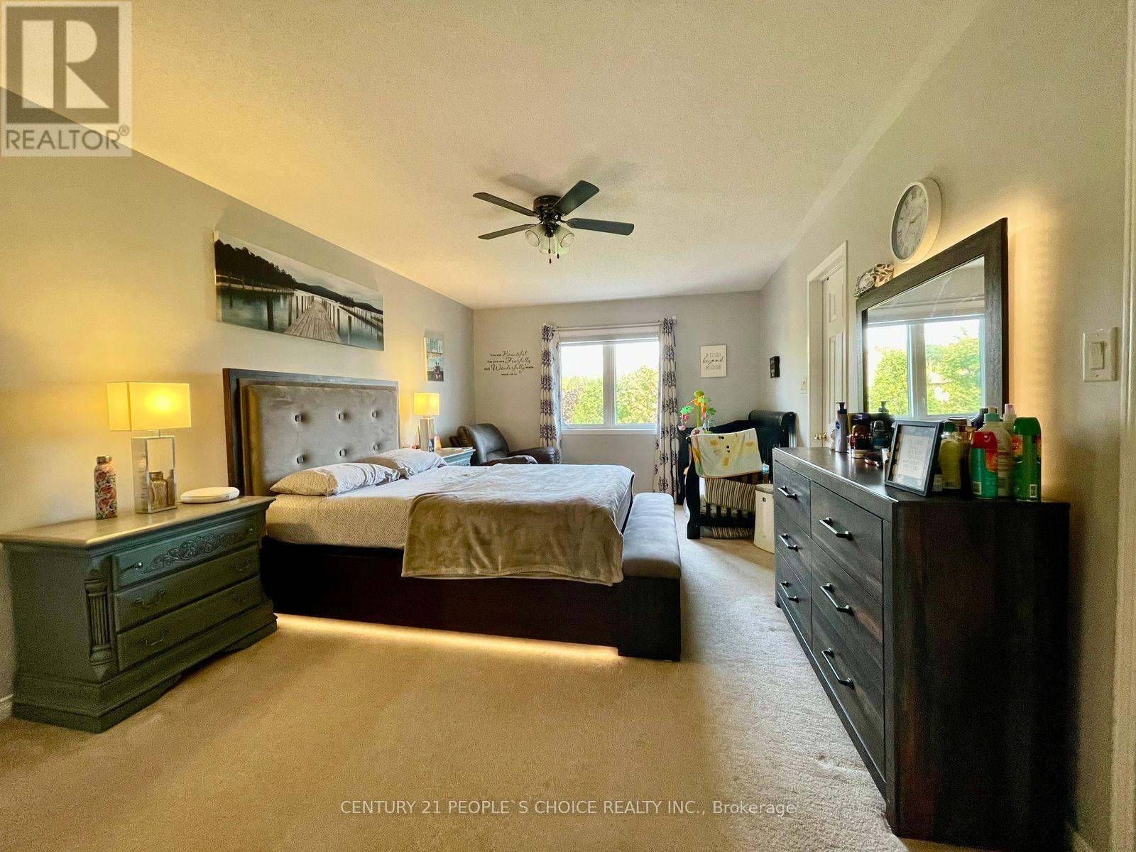 98 Niagara Trail, Halton Hills (Georgetown), Ontario  L7G 0A8 - Photo 7 - W13868498