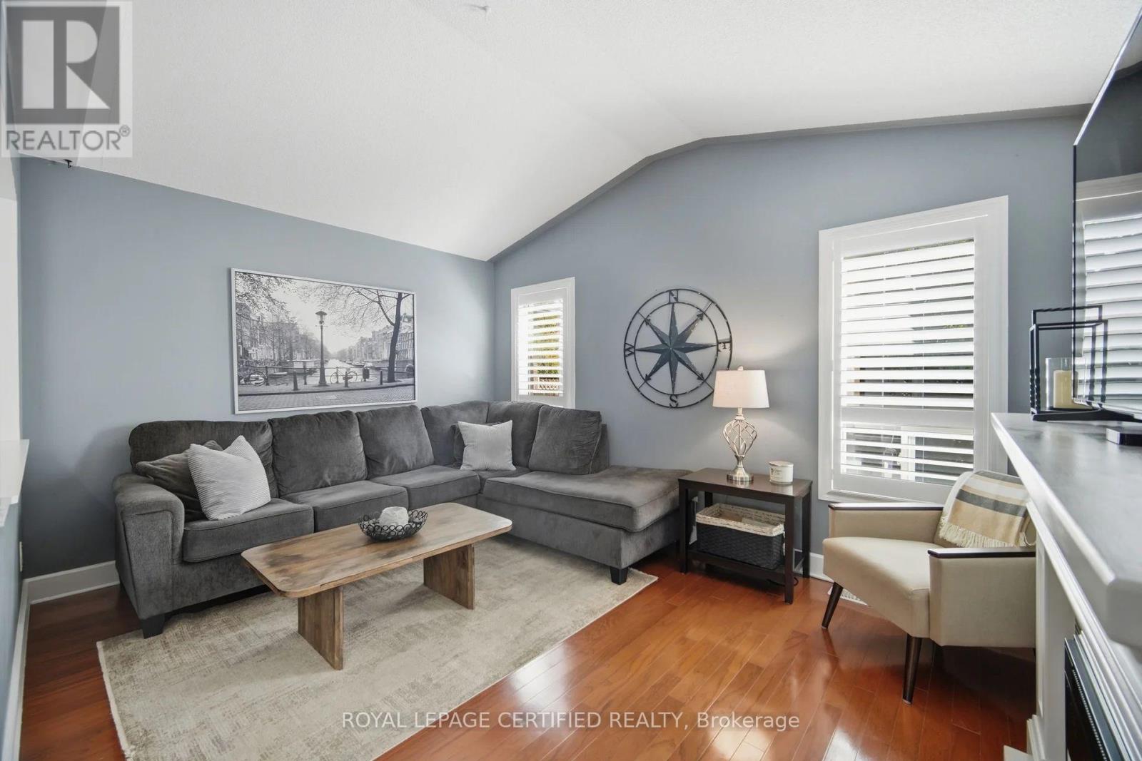 106 Ballantine Drive, Halton Hills (Georgetown), Ontario  L7G 6M7 - Photo 15 - W13876508