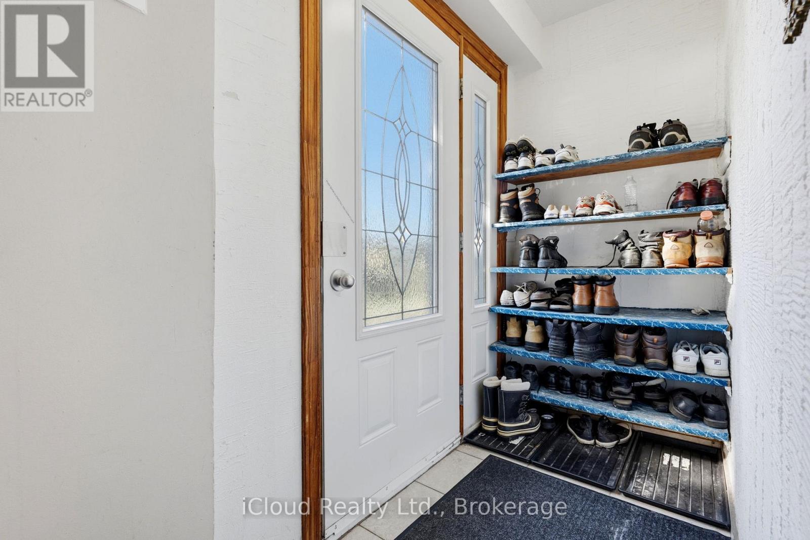 29 Langstone Crescent, Halton Hills (Georgetown), Ontario  L7G 4N2 - Photo 7 - W13878226