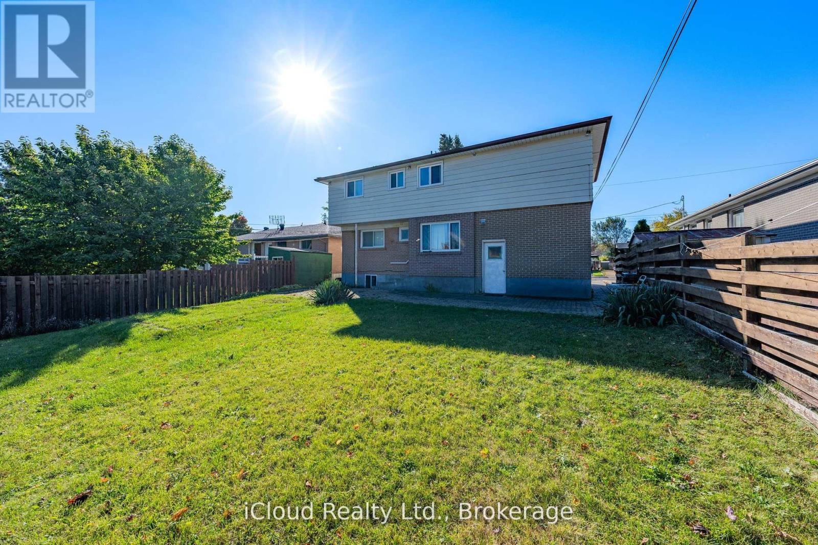 29 Langstone Crescent, Halton Hills (Georgetown), Ontario  L7G 4N2 - Photo 36 - W13878246