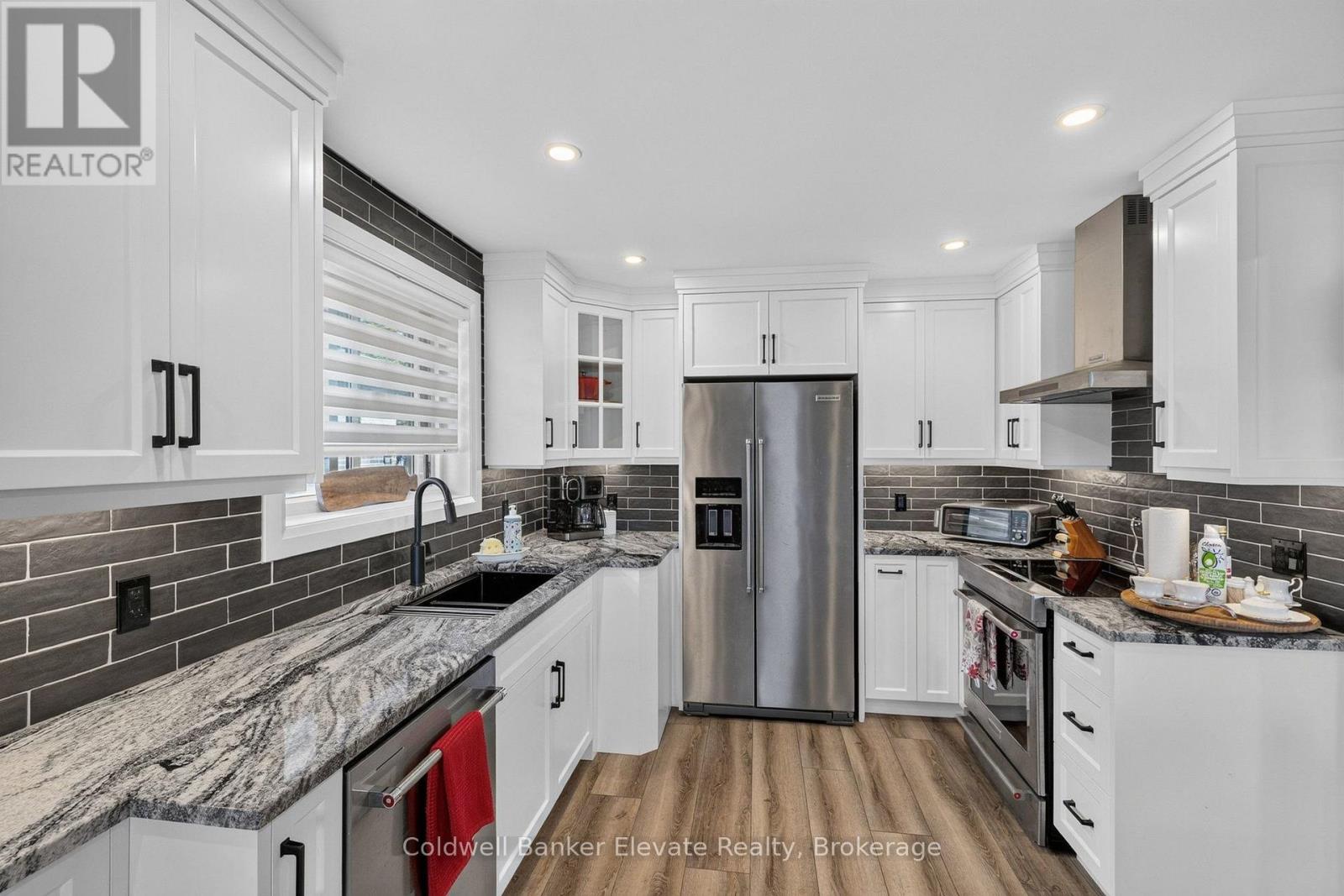 45 Faludon Drive, Halton Hills (Georgetown), Ontario  L7G 1H8 - Photo 13 - W13878700
