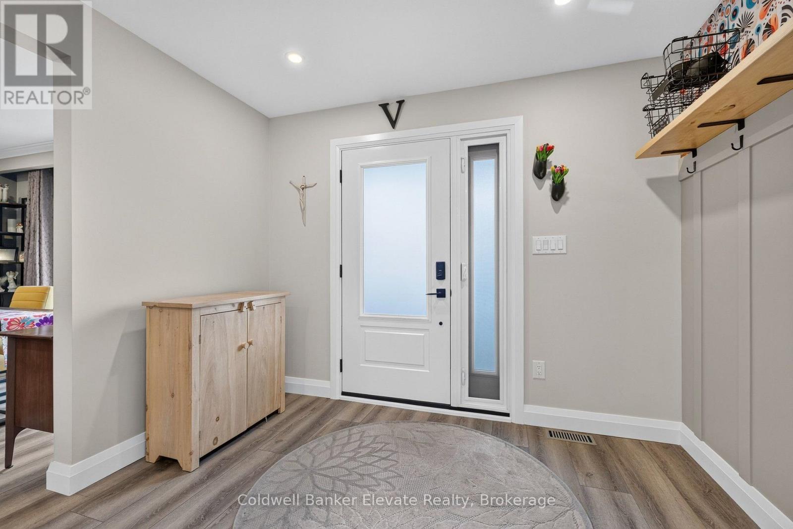 45 Faludon Drive, Halton Hills (Georgetown), Ontario  L7G 1H8 - Photo 5 - W13878700