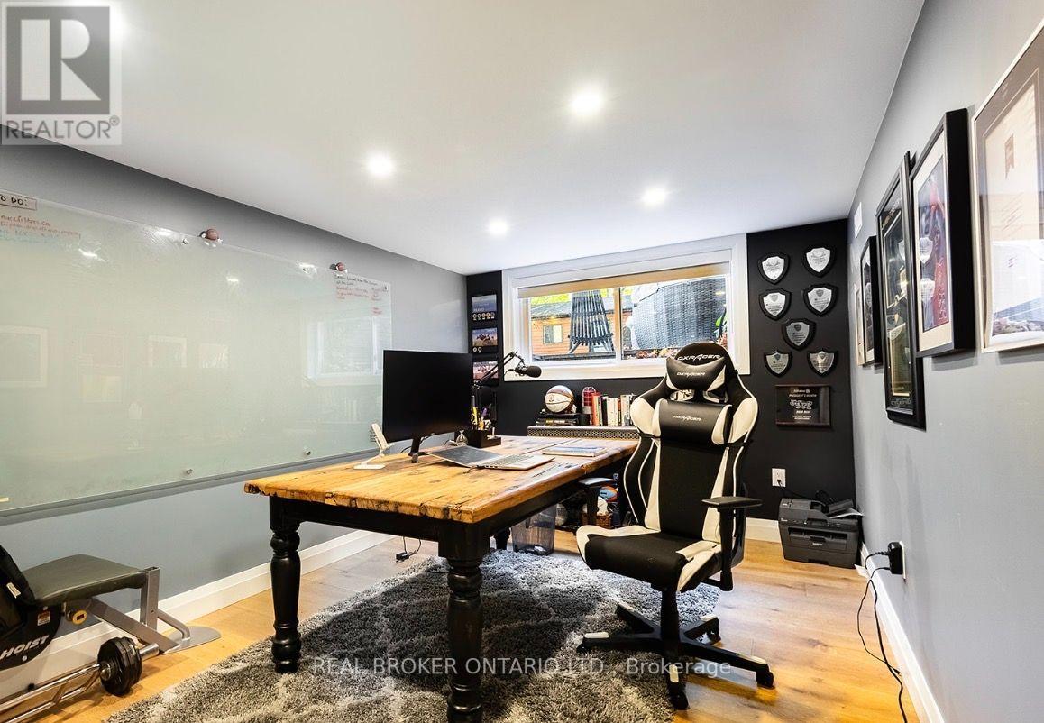 11843 Sixth Line, Halton Hills (Rural Halton Hills), Ontario  L0P 1H0 - Photo 33 - W13879322