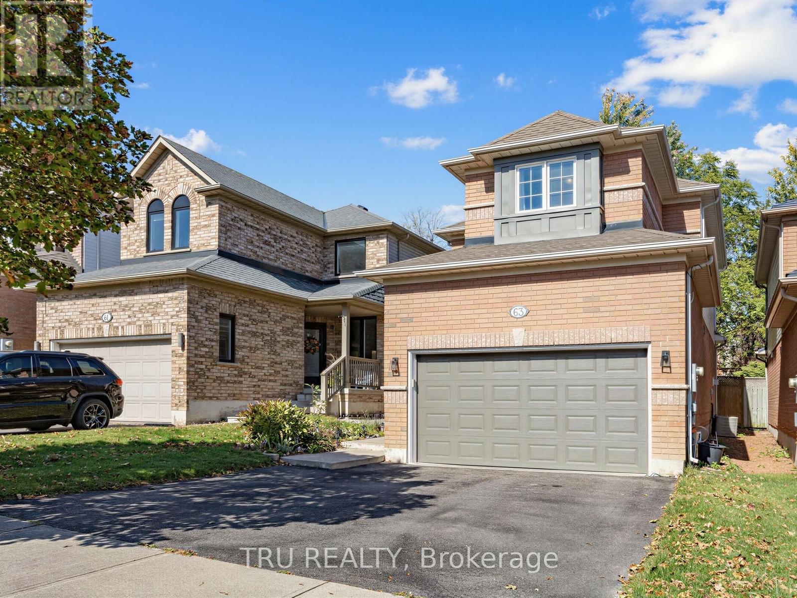 63 Russell Street, Halton Hills (Georgetown), Ontario  L7G 5Y8 - Photo 2 - W13879642