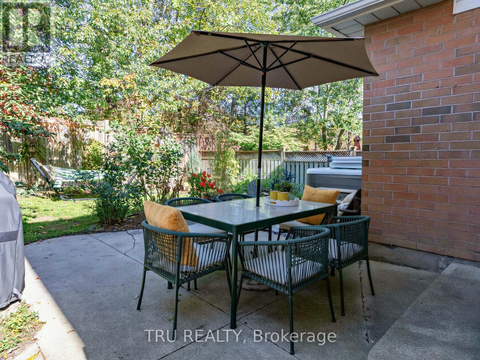 63 Russell Street, Halton Hills (Georgetown), Ontario  L7G 5Y8 - Photo 46 - W13879642