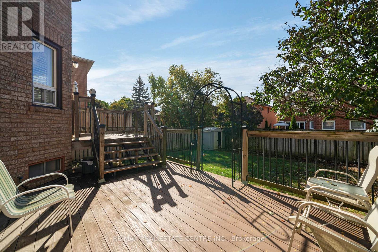 39 Killaloe Crescent, Halton Hills (Georgetown), Ontario  L7G 5N2 - Photo 17 - W13880908