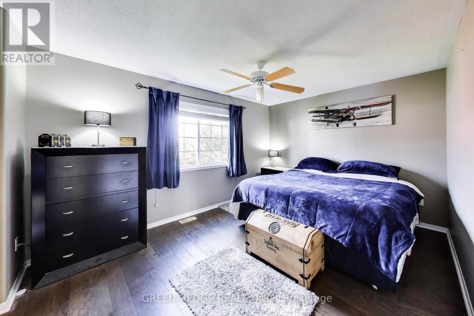 37 Hurst Street, Halton Hills (Ac Acton), Ontario  L7J 2Z8 - Photo 19 - W13882612