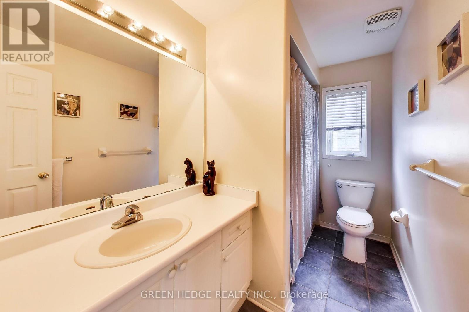 37 Hurst Street, Halton Hills (Ac Acton), Ontario  L7J 2Z8 - Photo 28 - W13882612