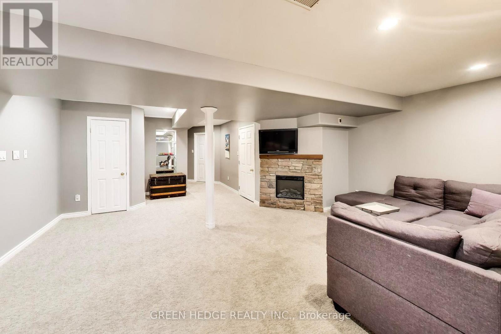 37 Hurst Street, Halton Hills (Ac Acton), Ontario  L7J 2Z8 - Photo 31 - W13882612