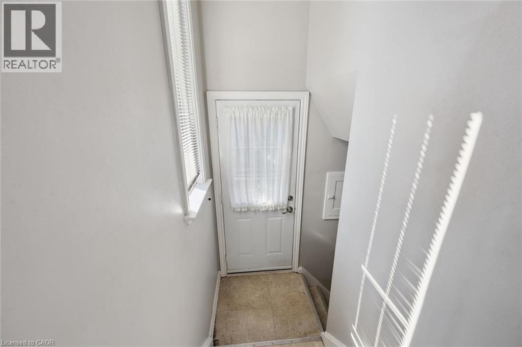 41 Prince Charles Drive, Georgetown, Ontario  L7G 3T9 - Photo 17 - 40866684