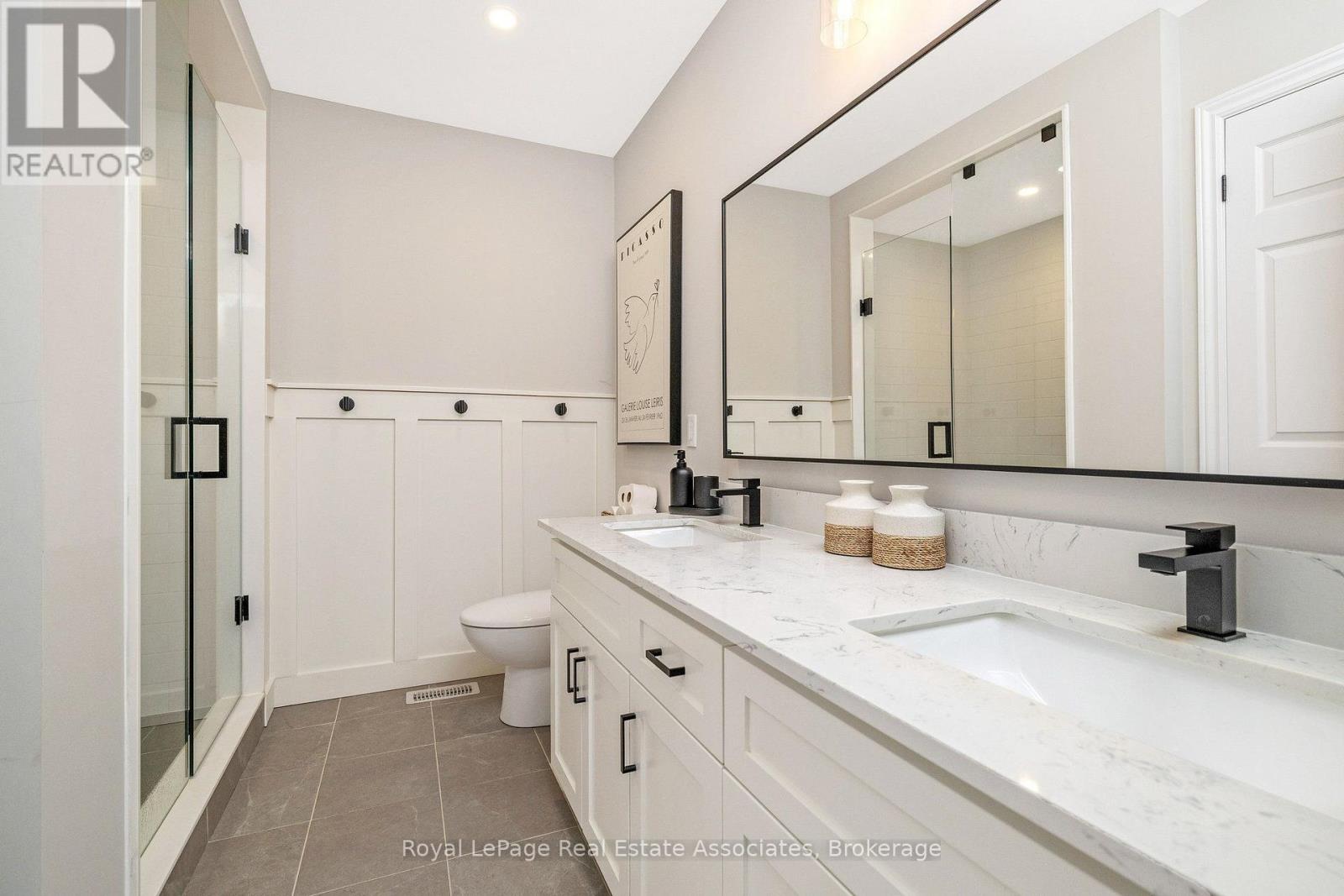 10 - 19 Braida Lane, Halton Hills (Ac Acton), Ontario  L7J 0B7 - Photo 25 - W13883752