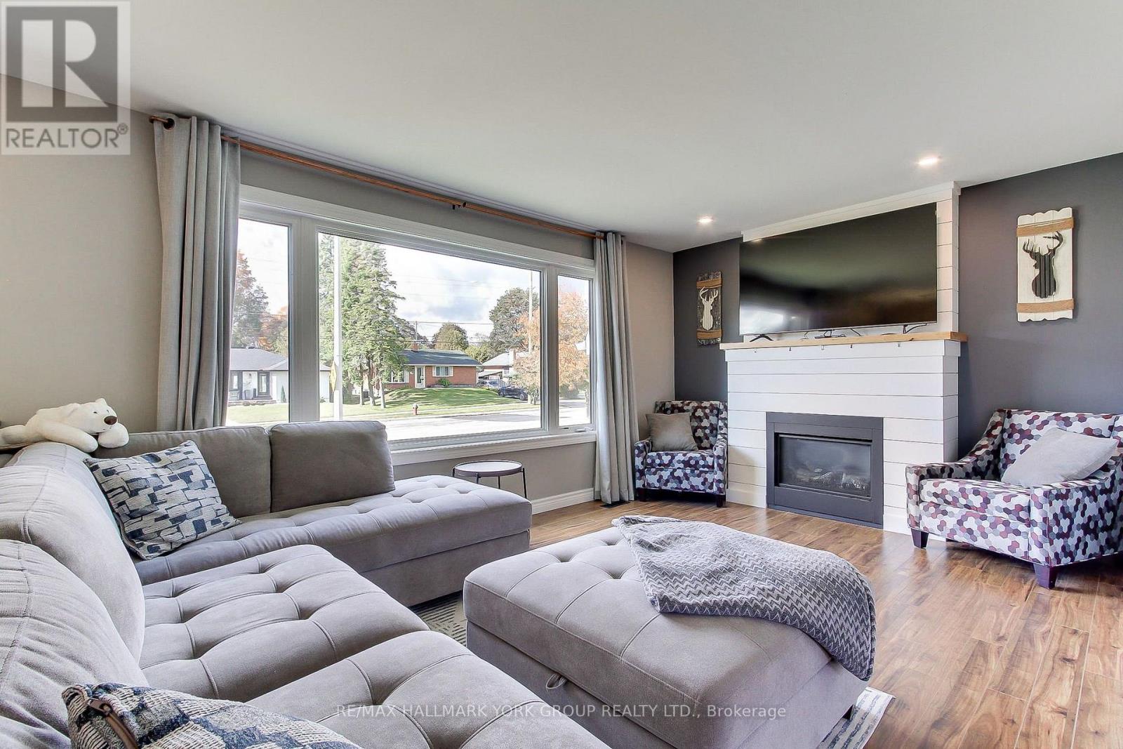 137 Churchill Road S, Halton Hills (Ac Acton), Ontario  L7J 2J5 - Photo 21 - W13886294