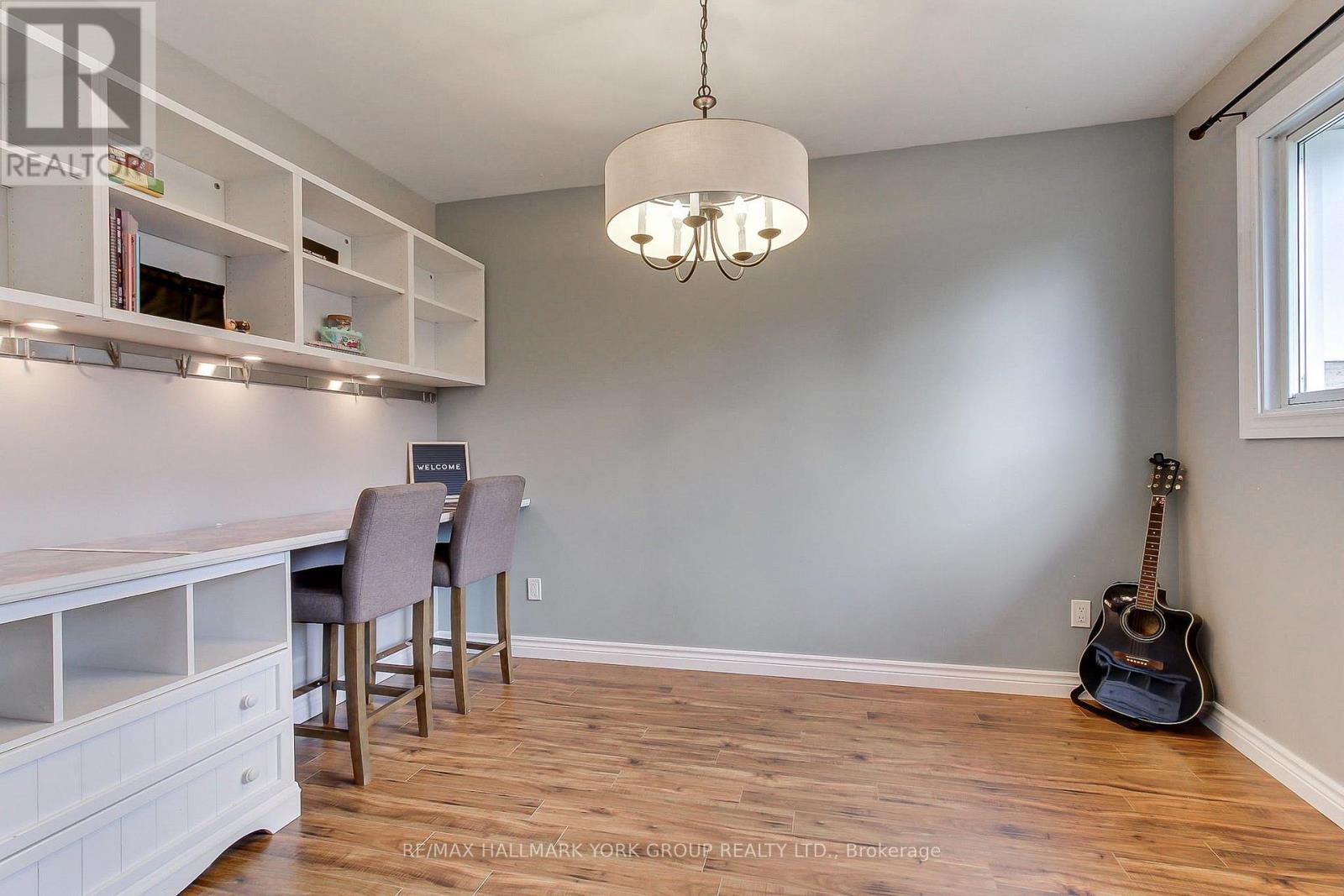 137 Churchill Road S, Halton Hills (Ac Acton), Ontario  L7J 2J5 - Photo 25 - W13886294