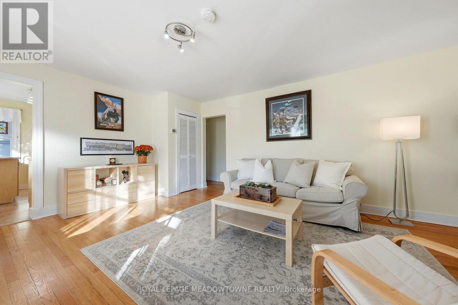 33 Durham Street, Halton Hills (Georgetown), Ontario  L7G 1Z8 - Photo 10 - W13934048
