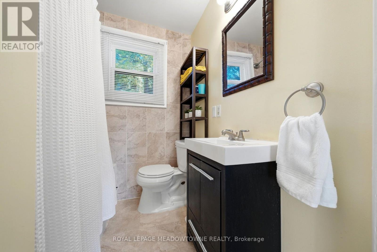 33 Durham Street, Halton Hills (Georgetown), Ontario  L7G 1Z8 - Photo 20 - W13934048