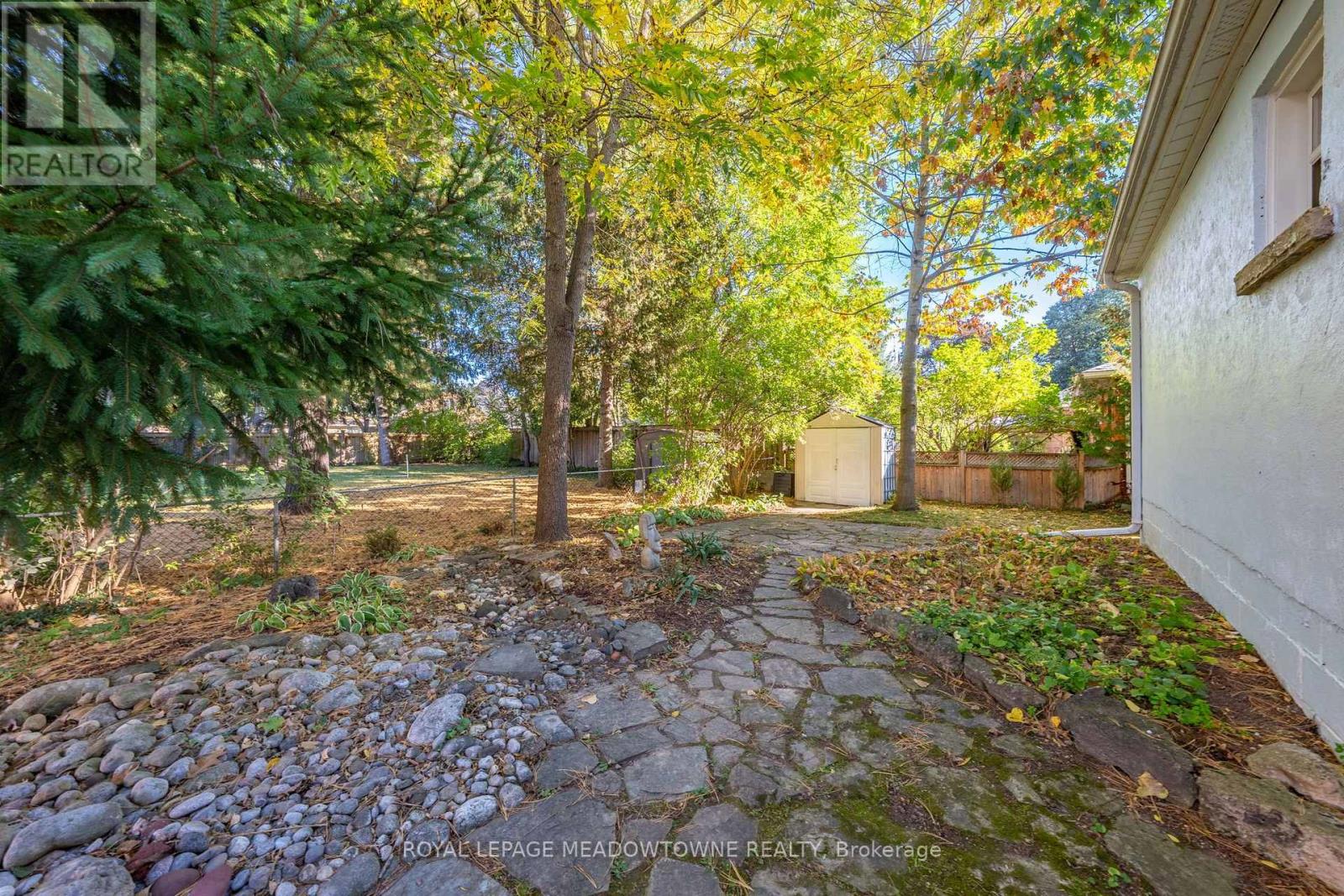 33 Durham Street, Halton Hills (Georgetown), Ontario  L7G 1Z8 - Photo 35 - W13934048