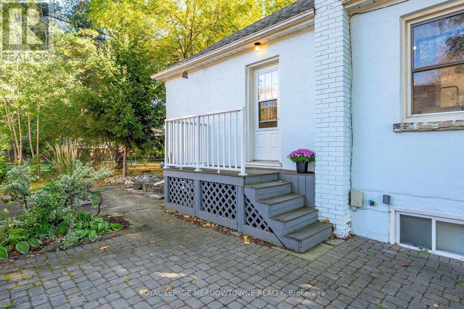 33 Durham Street, Halton Hills (Georgetown), Ontario  L7G 1Z8 - Photo 38 - W13934048