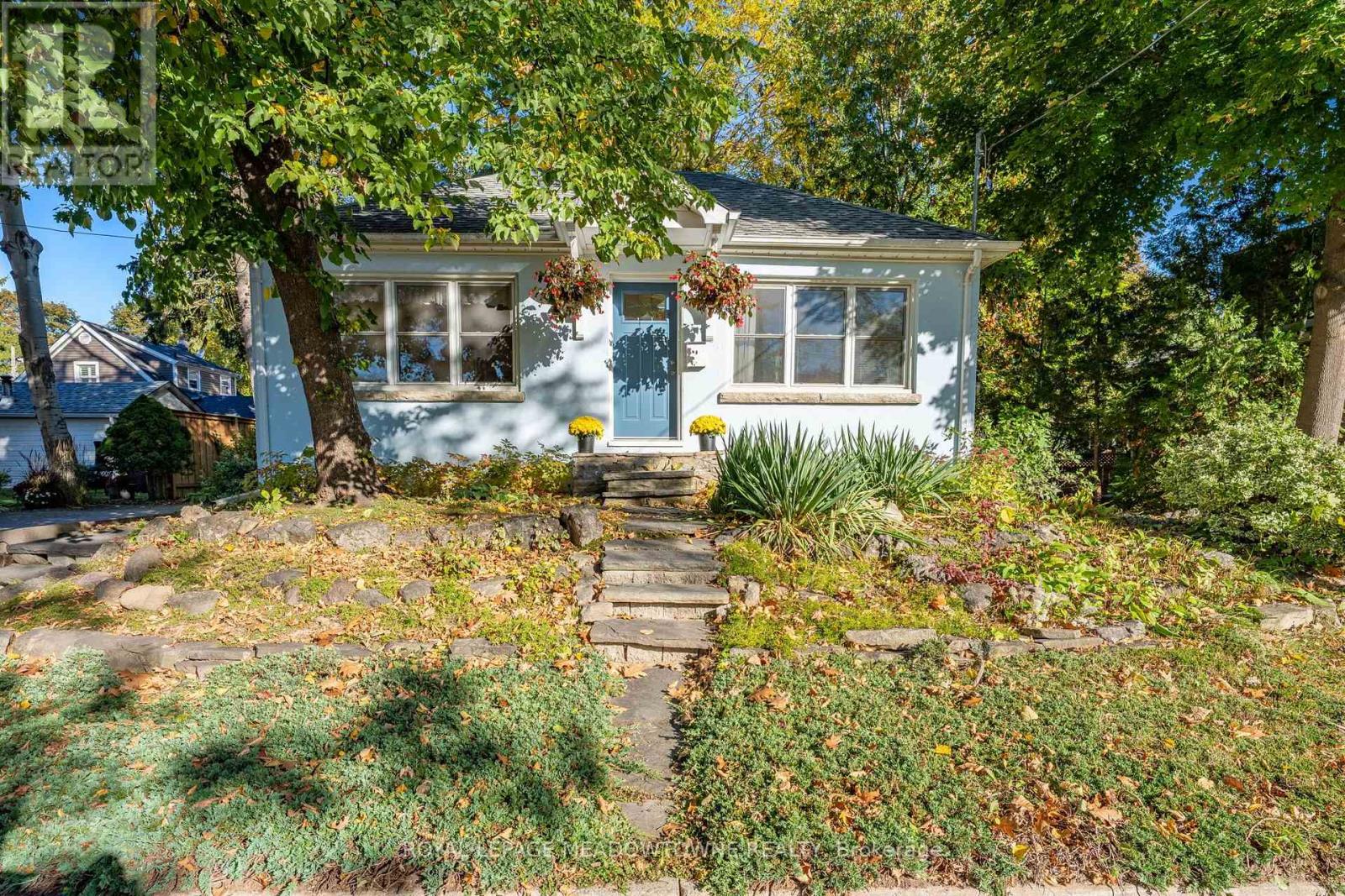 33 Durham Street, Halton Hills (Georgetown), Ontario  L7G 1Z8 - Photo 41 - W13934048