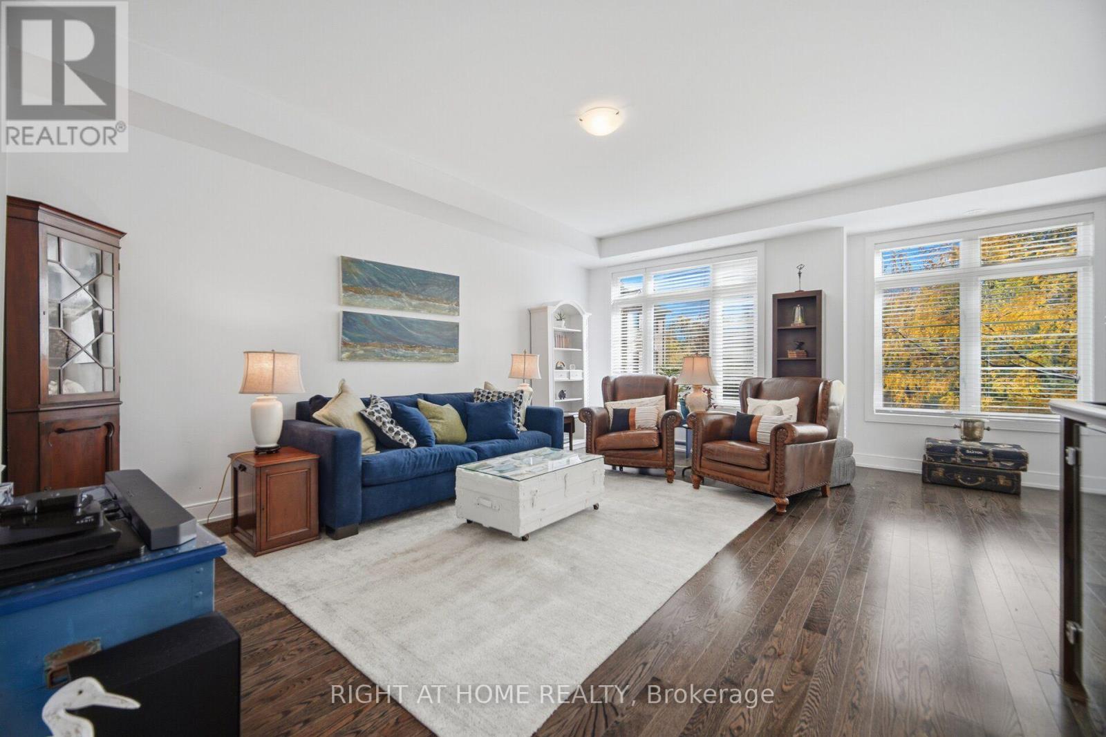 36 Whitehorn Lane, Halton Hills (Georgetown), Ontario  L7G 0K1 - Photo 6 - W13986056