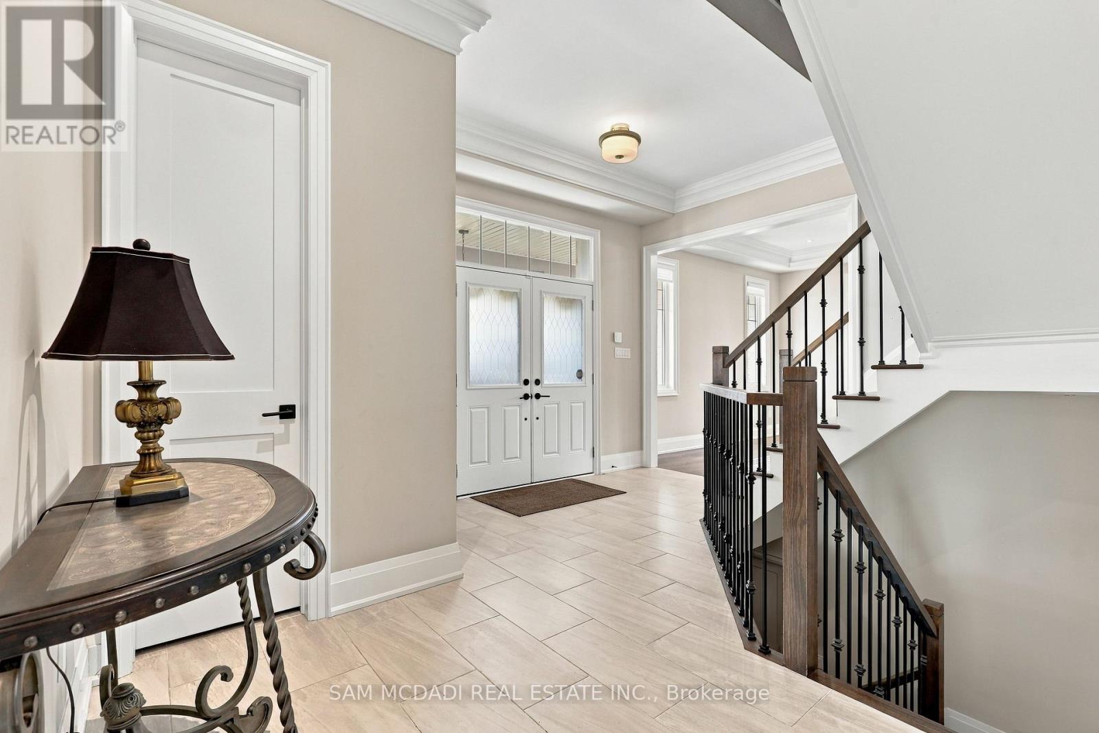 319 Eaton Street, Halton Hills (Georgetown), Ontario  L7G 6N7 - Photo 8 - W14028324