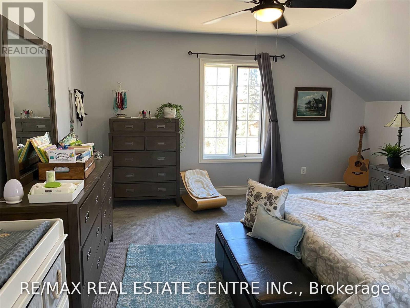 5 William Street, Halton Hills (Georgetown), Ontario  L7G 1Y2 - Photo 12 - W14033276