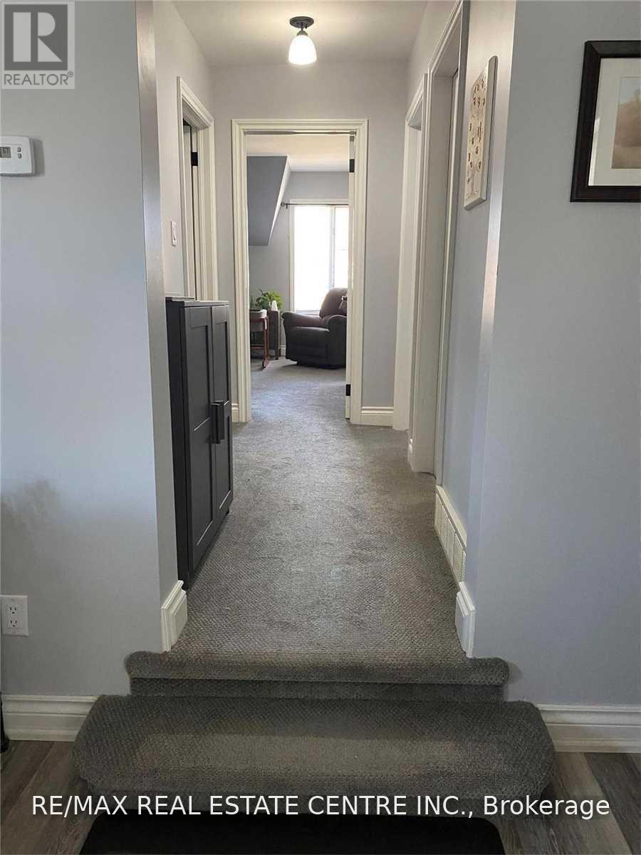 5 William Street, Halton Hills (Georgetown), Ontario  L7G 1Y2 - Photo 16 - W14033276