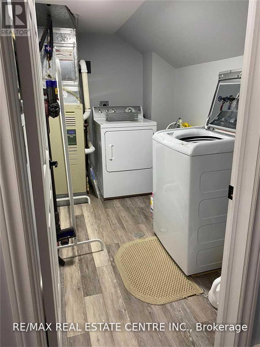 5 William Street, Halton Hills (Georgetown), Ontario  L7G 1Y2 - Photo 17 - W14033276