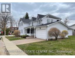 <div class="price">$2,750<small> Monthly</small></div> 5 William Street, Halton Hills (Georgetown)<br><div style="margin-bottom:8px;"><small>RE/MAX Real Estate Centre Inc.</small></div><div class='bed_bath'>2 Bed | 2 Bath</div>