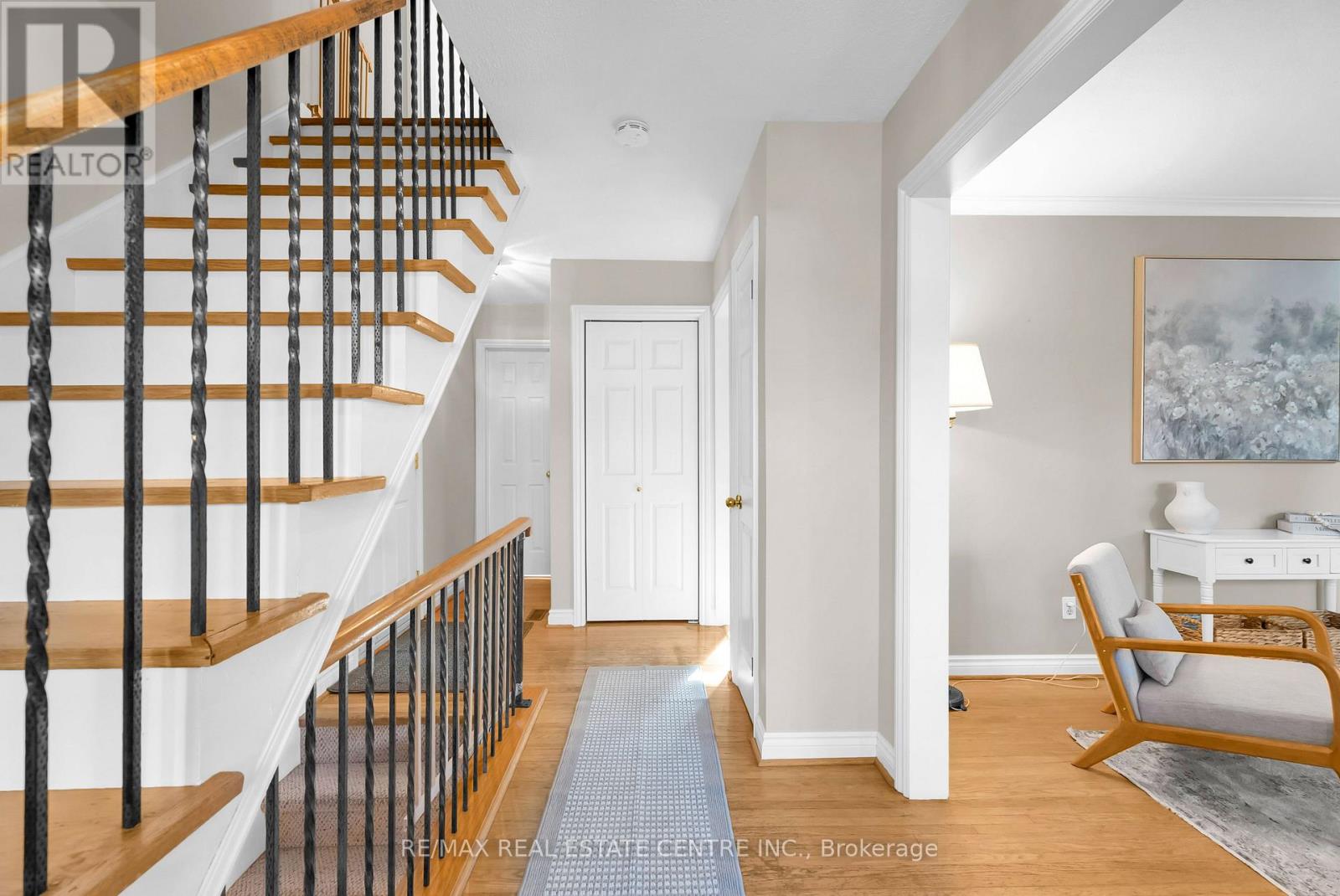 11 Dawson Crescent, Halton Hills (Georgetown), Ontario  L7G 1H3 - Photo 10 - W14033744