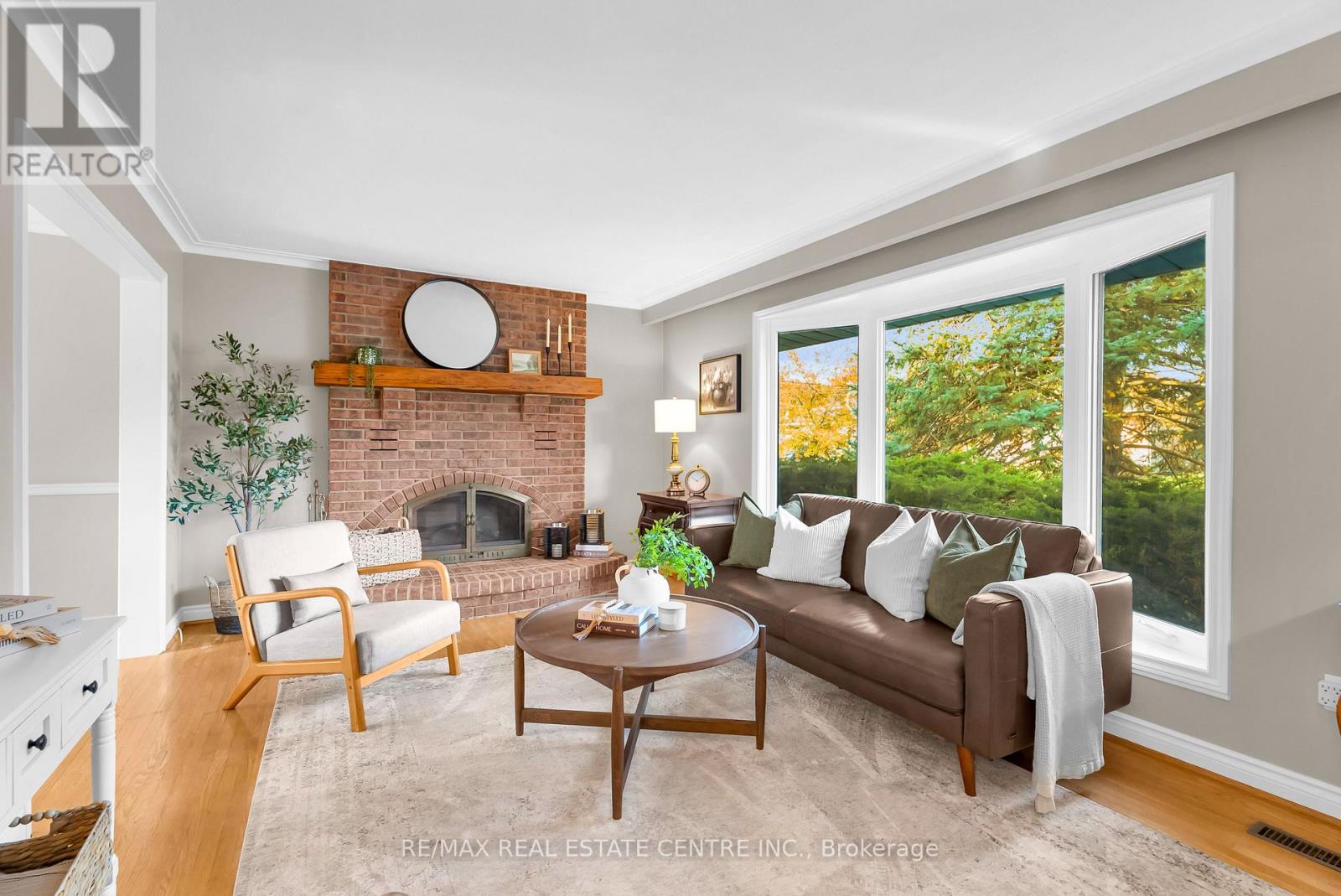11 Dawson Crescent, Halton Hills (Georgetown), Ontario  L7G 1H3 - Photo 12 - W14033744