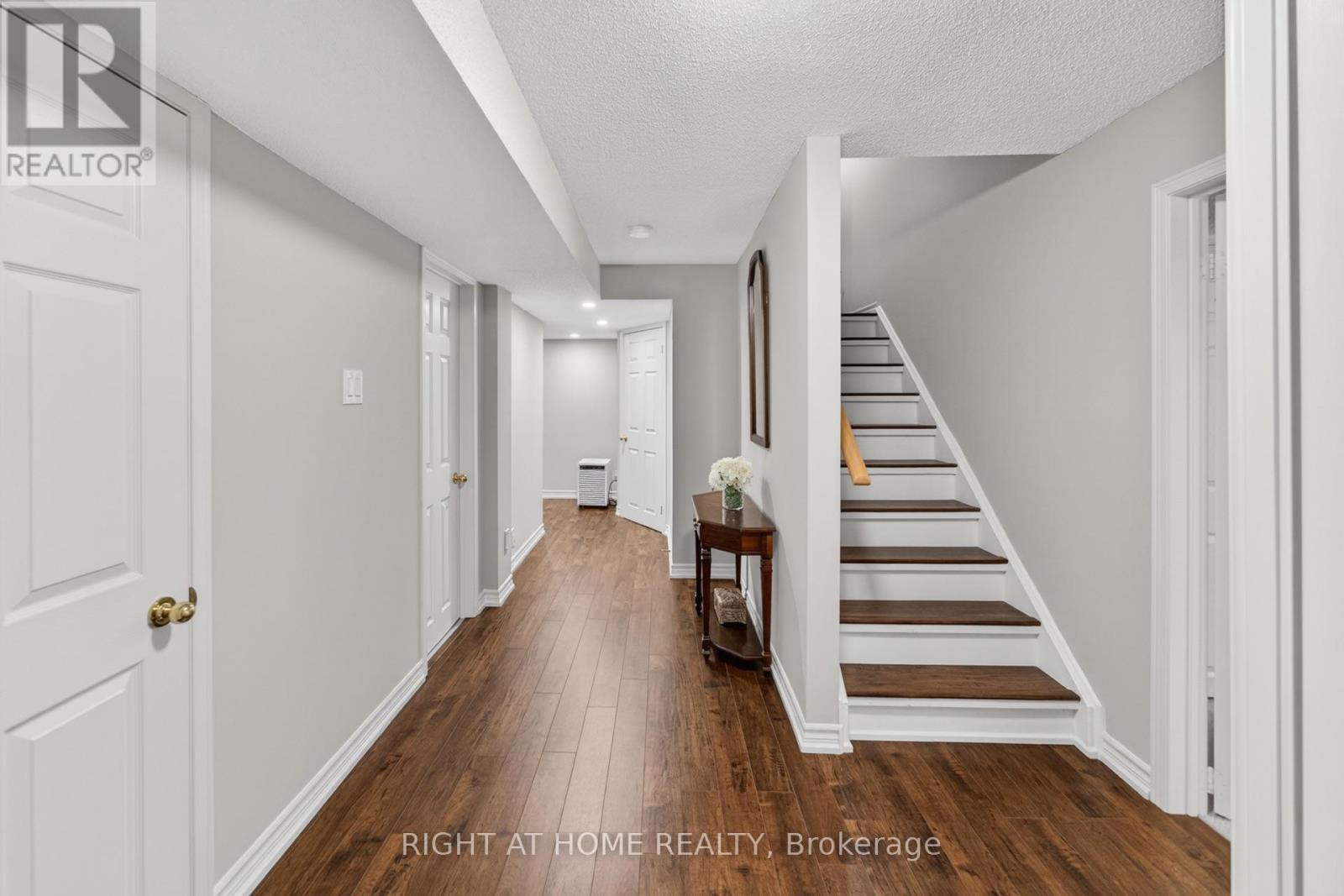 17 Eaton Street, Halton Hills (Georgetown), Ontario  L7G 5L4 - Photo 24 - W14080948
