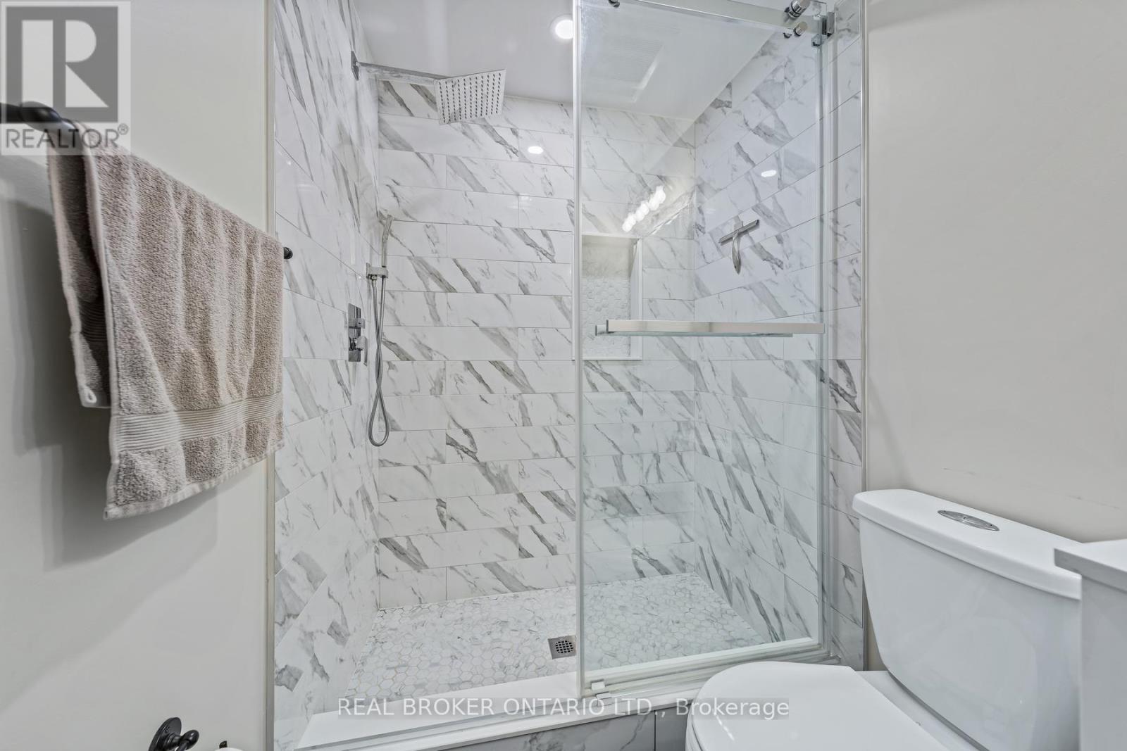 56 Danville Avenue, Halton Hills (Ac Acton), Ontario  L7J 2W2 - Photo 23 - W14081098