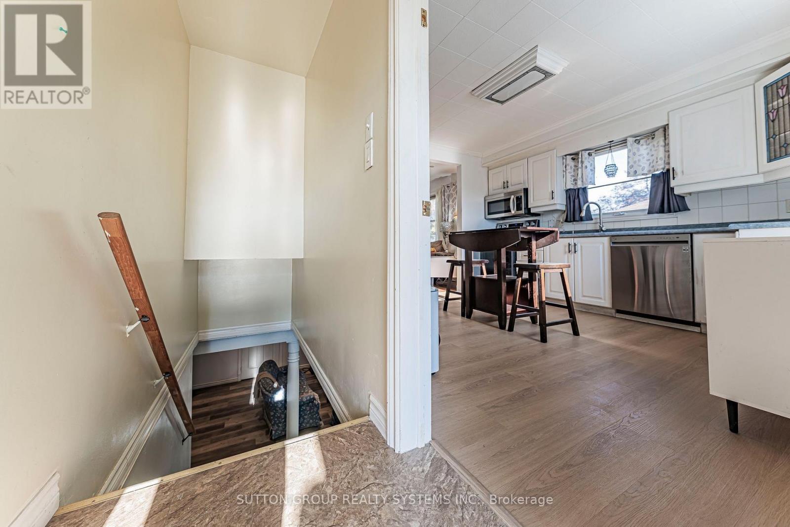 22 Arletta Street, Halton Hills (Georgetown), Ontario  L7G 3J3 - Photo 26 - W14084380
