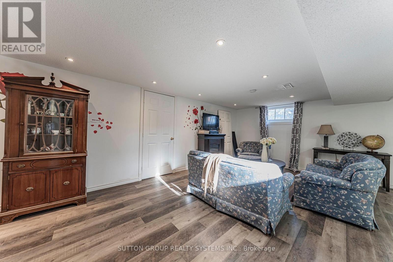 22 Arletta Street, Halton Hills (Georgetown), Ontario  L7G 3J3 - Photo 35 - W14084380