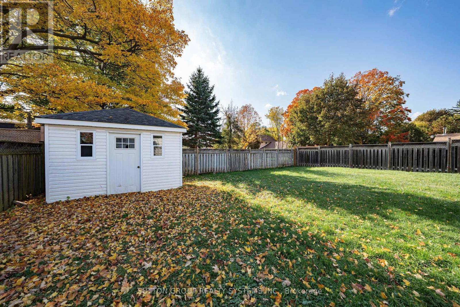 22 Arletta Street, Halton Hills (Georgetown), Ontario  L7G 3J3 - Photo 44 - W14084380