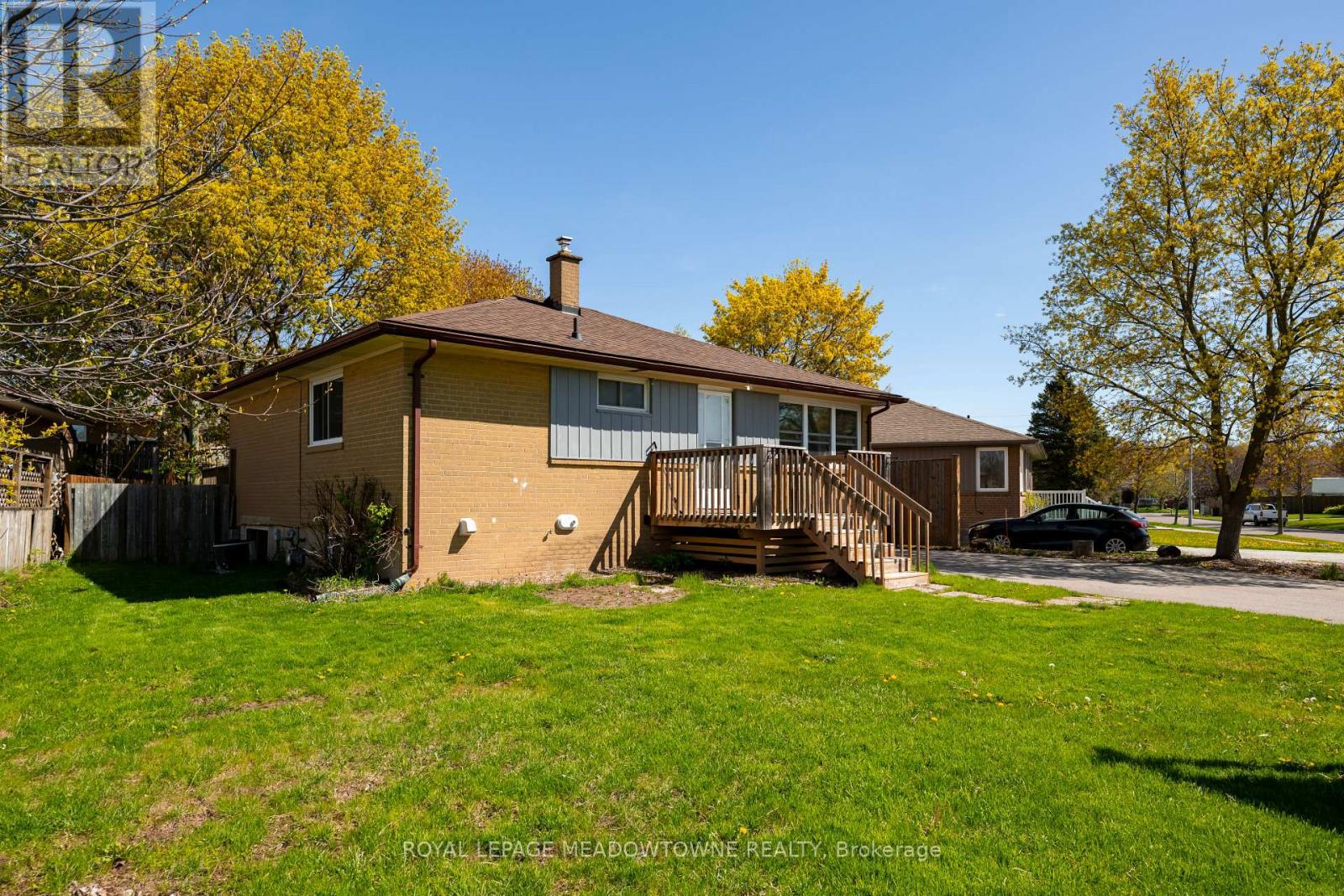 169 Longfield Road, Halton Hills (Ac Acton), Ontario  L7J 2K7 - Photo 4 - W14085290