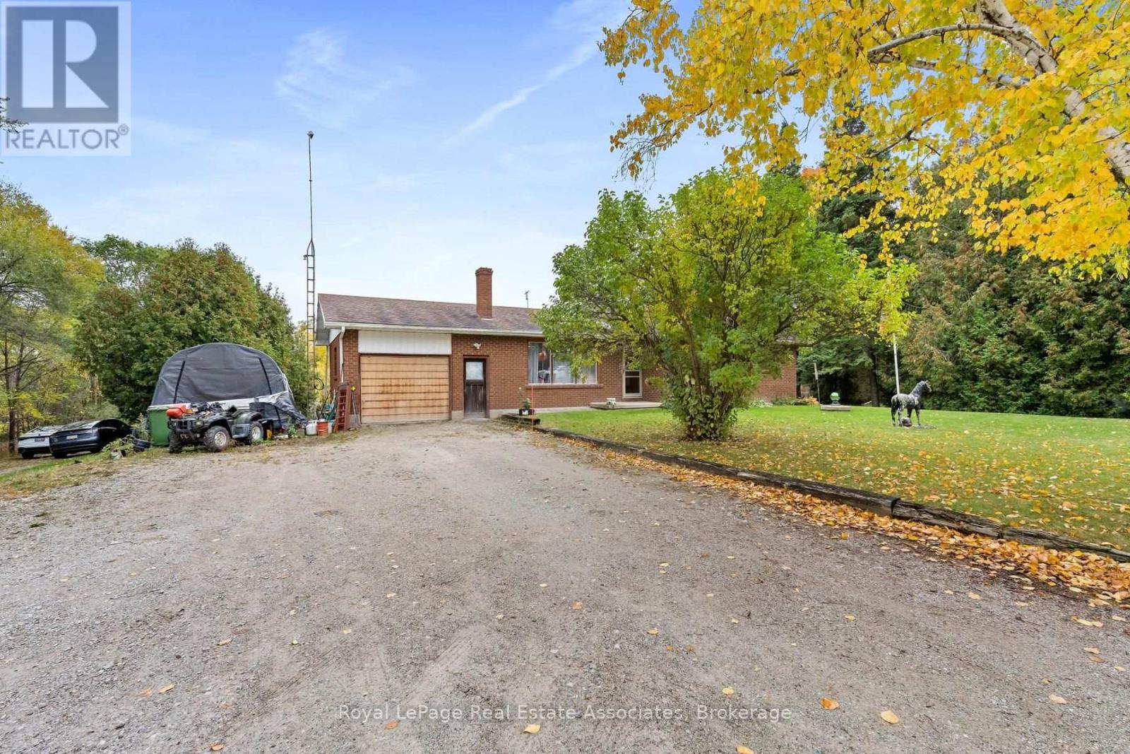13330 5 Side Road, Halton Hills (Georgetown), Ontario  L7G 4S5 - Photo 3 - W14090122