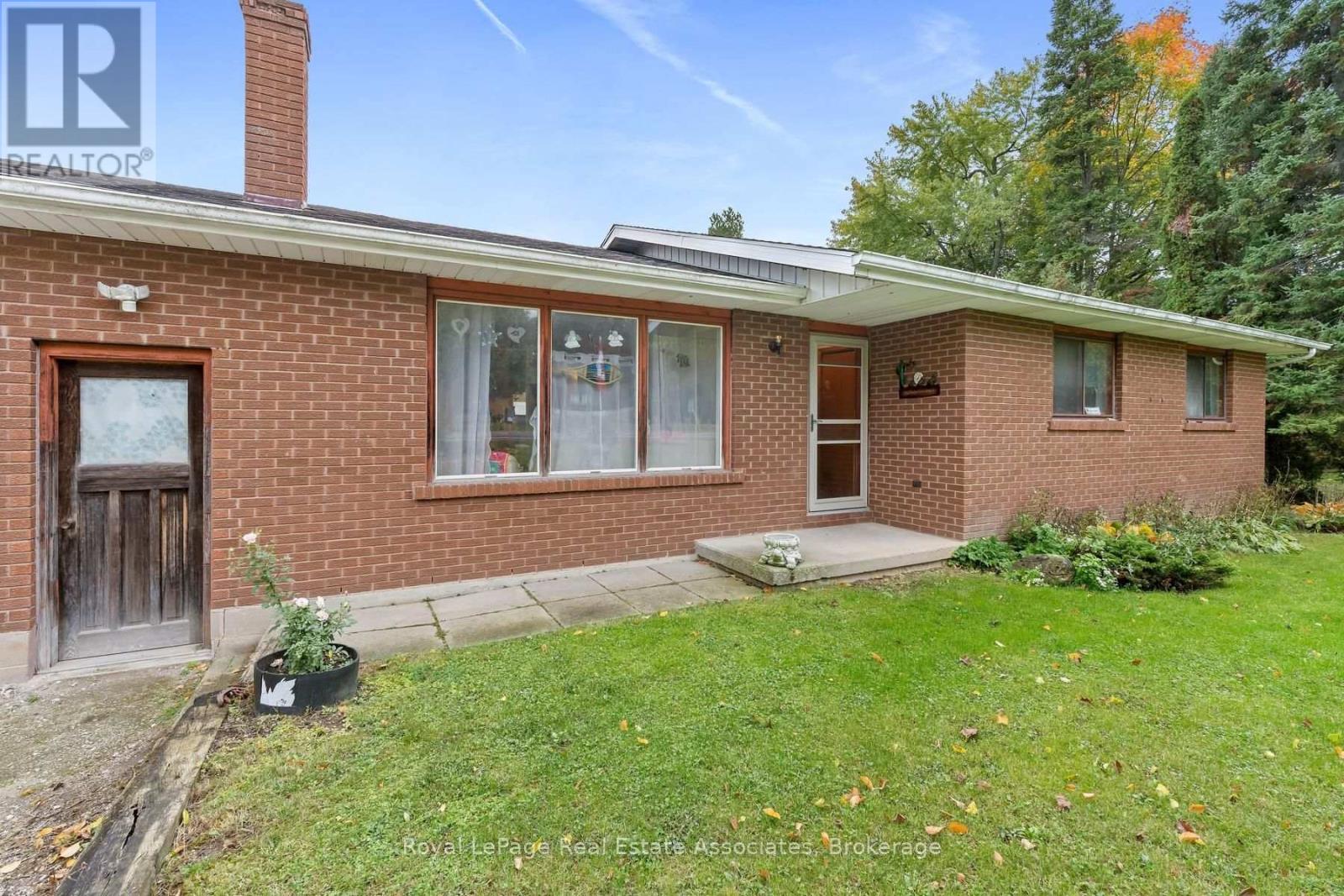 13330 5 Side Road, Halton Hills (Georgetown), Ontario  L7G 4S5 - Photo 5 - W14090122