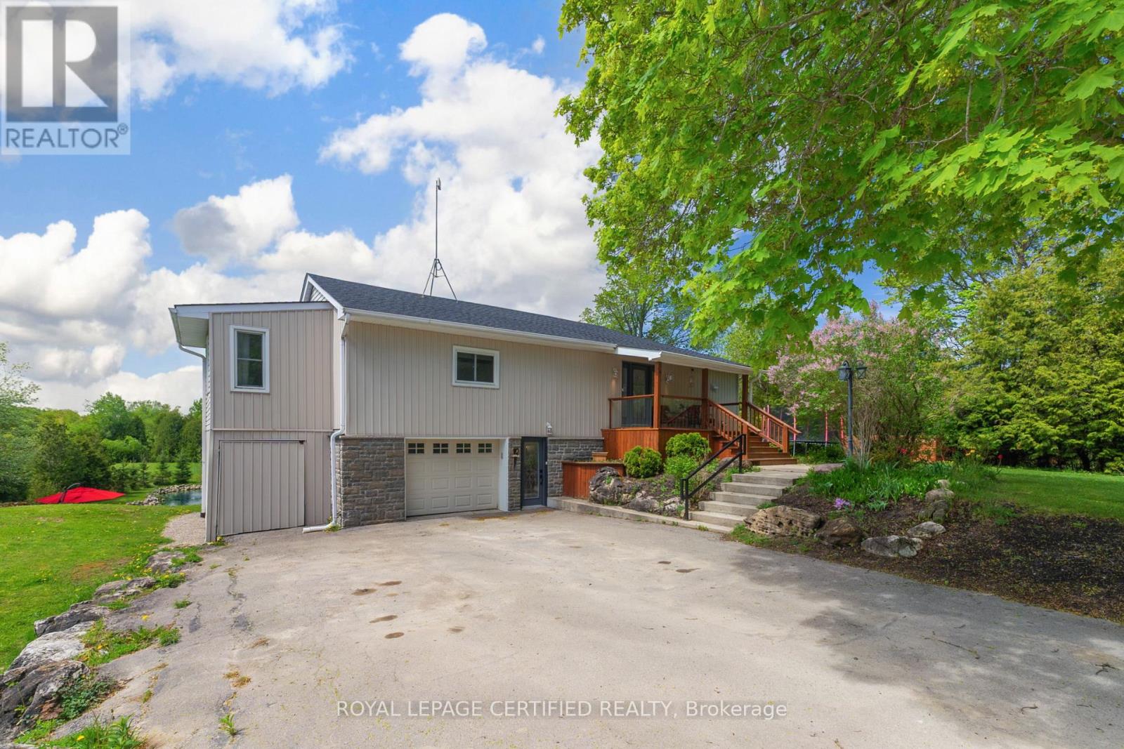 5058 3 Line, Erin, Ontario  L7J 2L8 - Photo 3 - X14090354