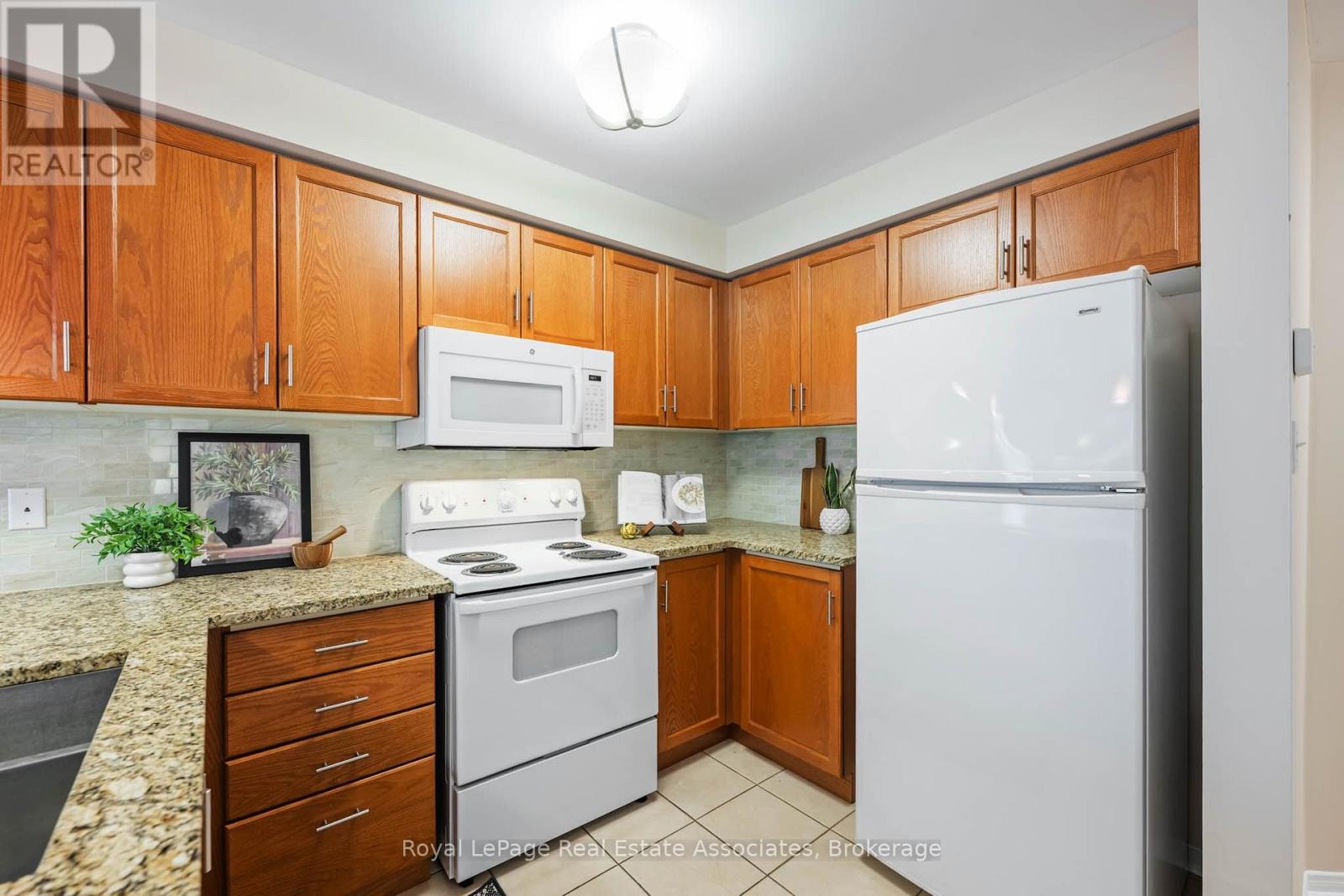 47 Bradley Drive, Halton Hills (Georgetown), Ontario  L7G 6B6 - Photo 22 - W14090938
