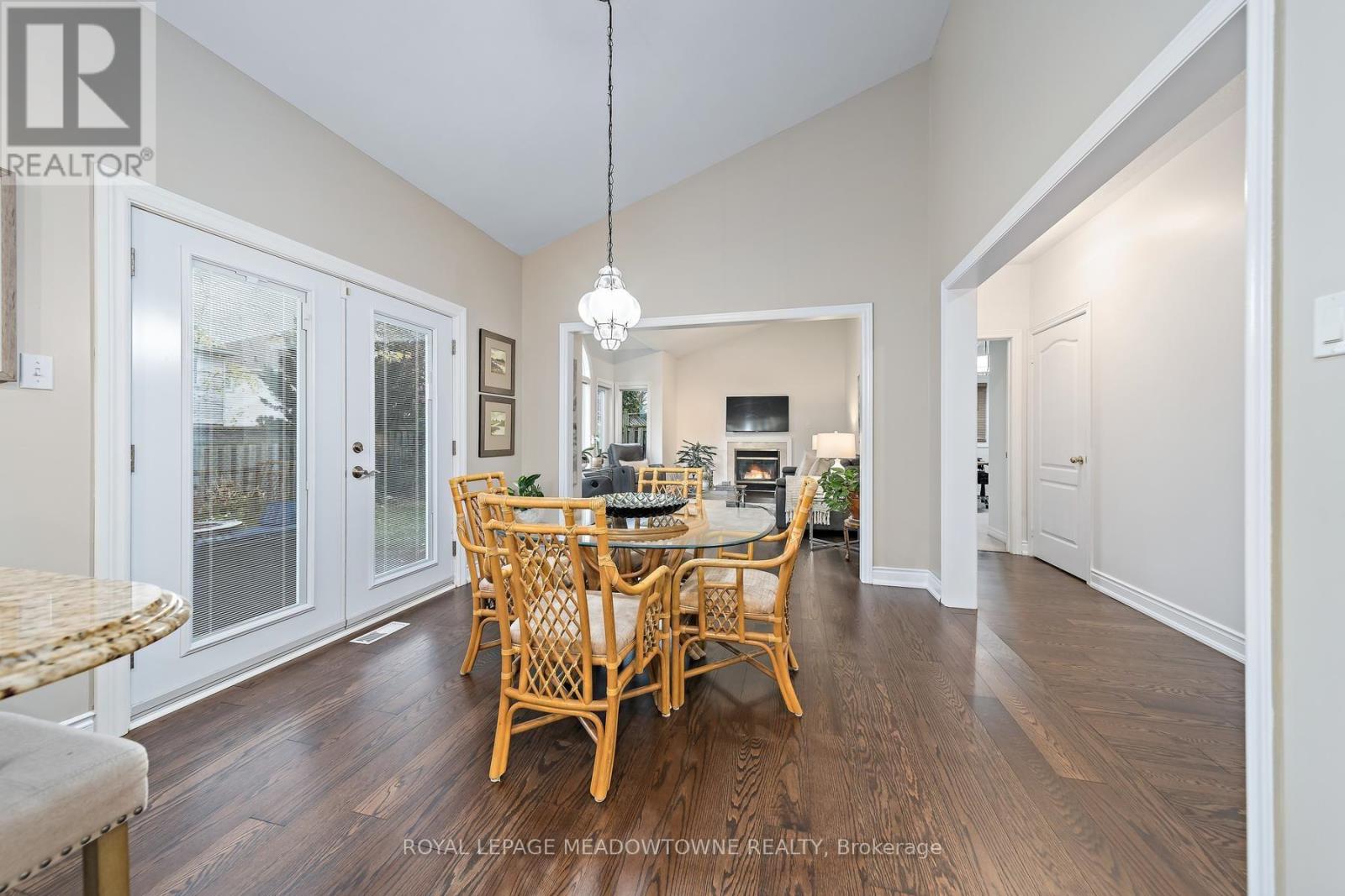 54 Grist Mill Drive, Halton Hills (Georgetown), Ontario  L7G 6C1 - Photo 11 - W14092502