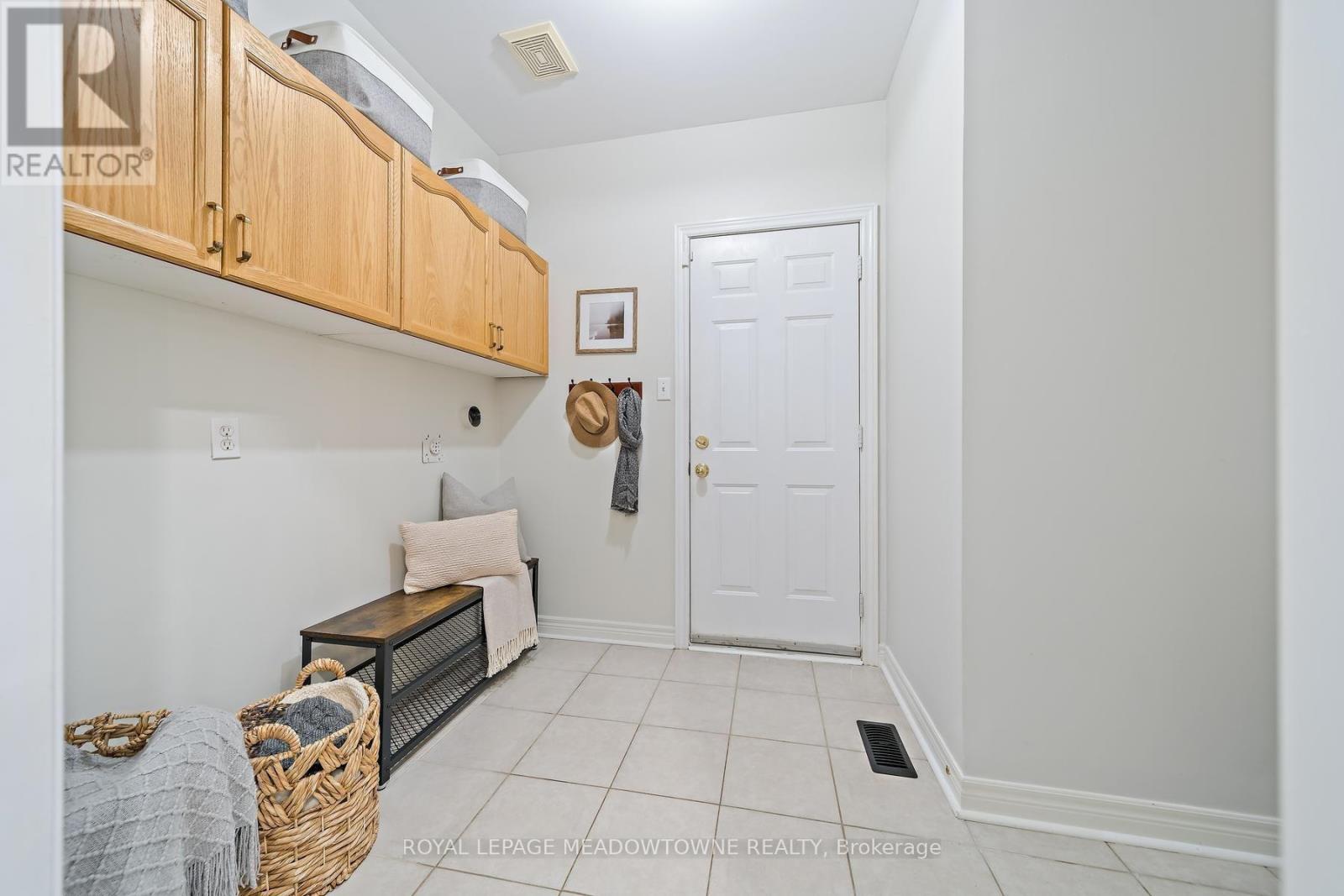 54 Grist Mill Drive, Halton Hills (Georgetown), Ontario  L7G 6C1 - Photo 25 - W14092502