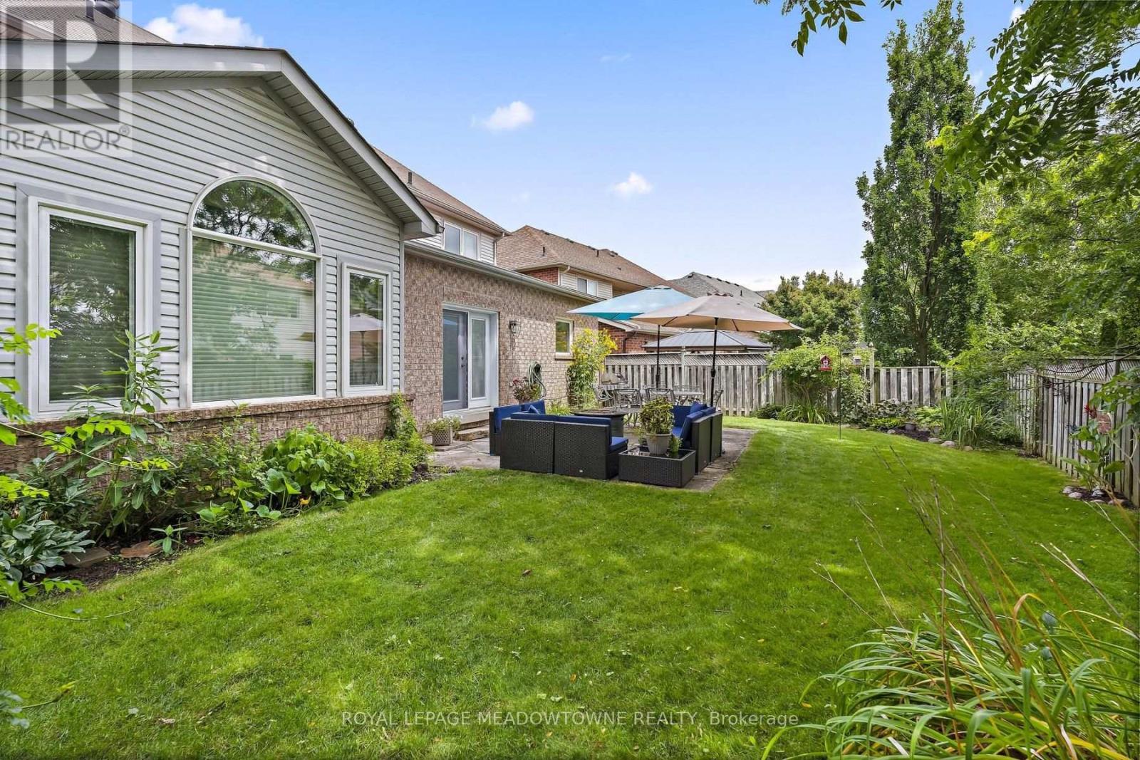 54 Grist Mill Drive, Halton Hills (Georgetown), Ontario  L7G 6C1 - Photo 49 - W14092502