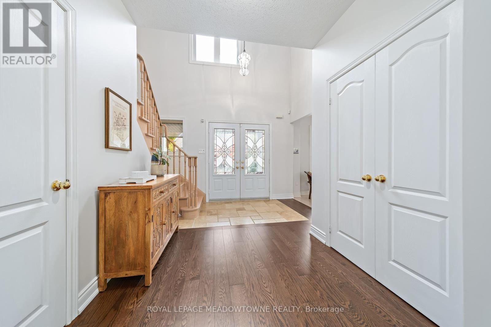 54 Grist Mill Drive, Halton Hills (Georgetown), Ontario  L7G 6C1 - Photo 6 - W14092502