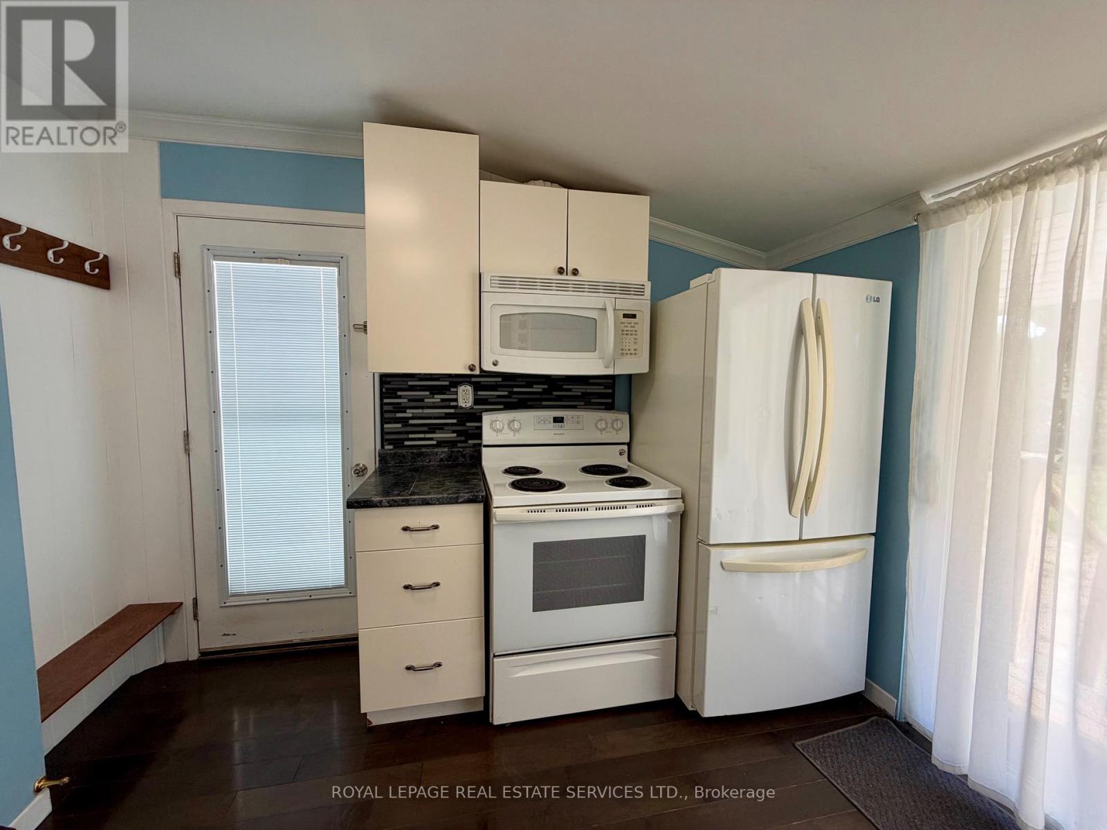 30 College Street, Halton Hills (Georgetown), Ontario  L7G 2N7 - Photo 12 - W14093524