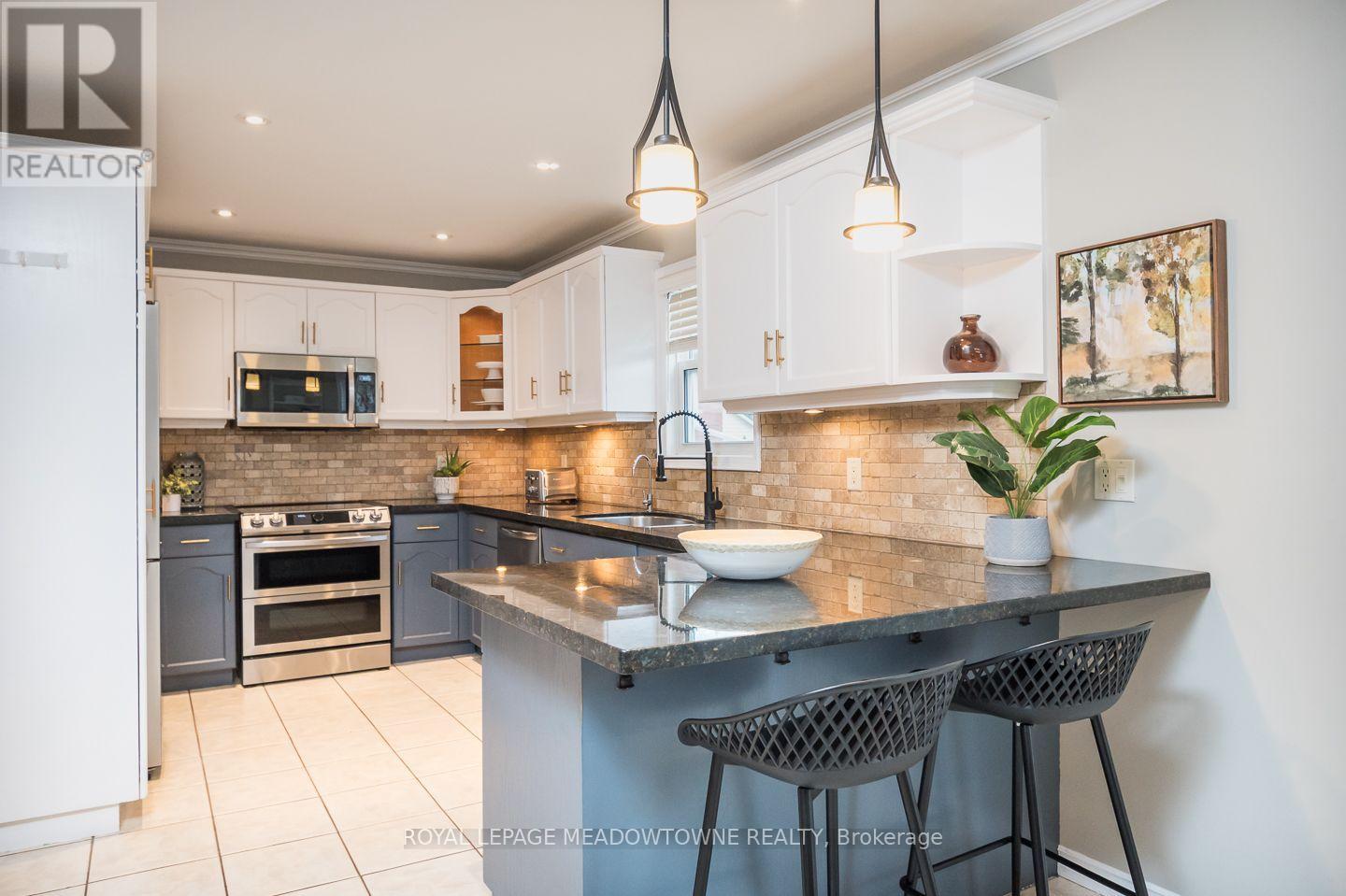 89 Dairy Drive, Halton Hills (Ac Acton), Ontario  L7J 2Y1 - Photo 15 - W14093928
