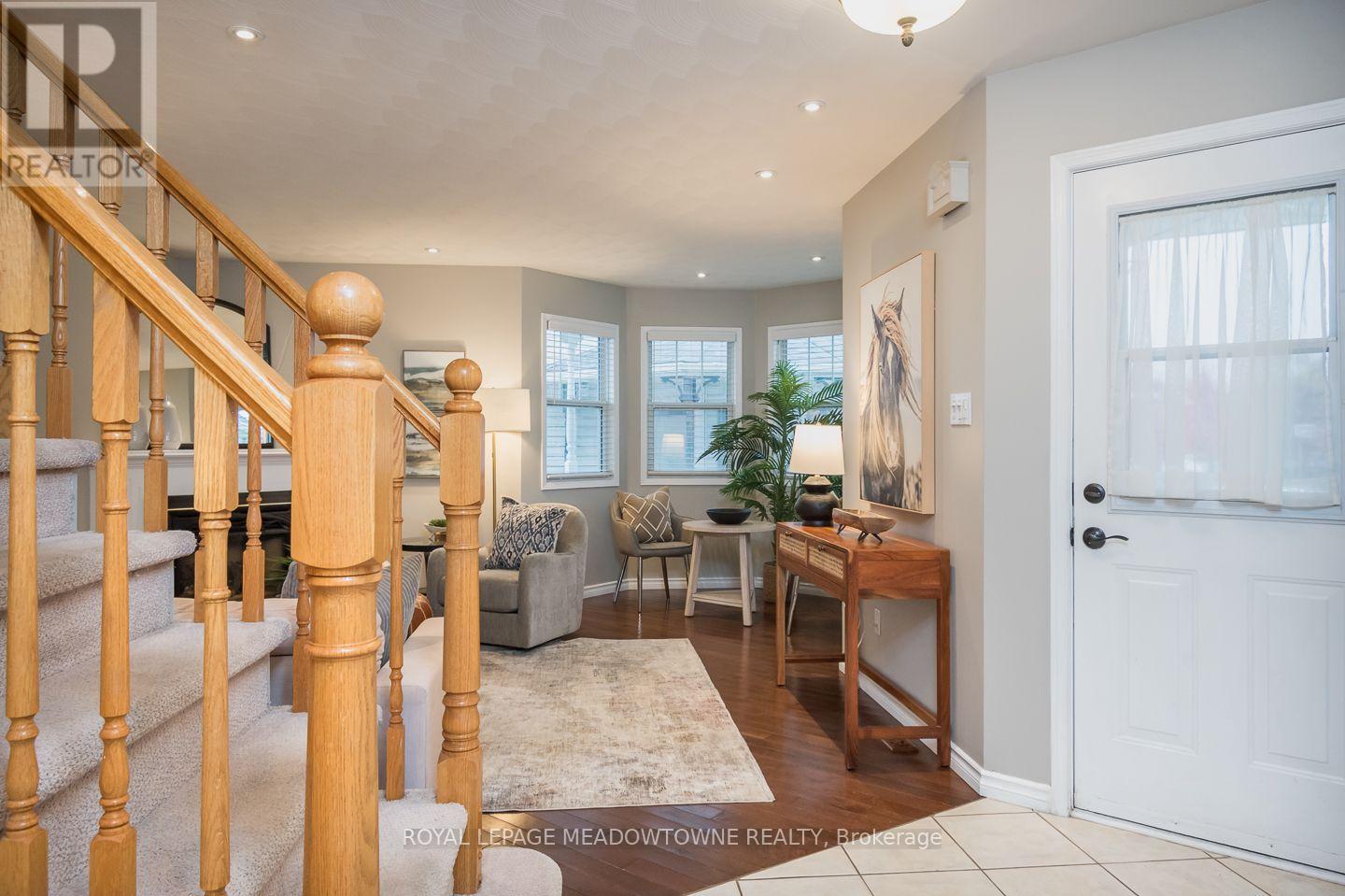 89 Dairy Drive, Halton Hills (Ac Acton), Ontario  L7J 2Y1 - Photo 5 - W14093928