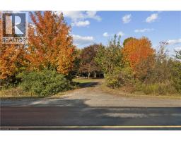 <div class="price">$849,900</div> 5649 25 Side Road, Milton<br><div style="margin-bottom:8px;"><small>Real Broker Ontario Ltd.</small></div><div class='bed_bath'>3 Bed | 1 Bath</div>