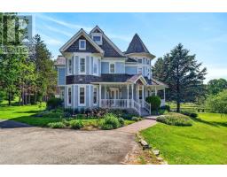 <div class="price">$2,199,500</div> 8550 Appleby Line, Milton<br><div style="margin-bottom:8px;"><small>Royal LePage Meadowtowne Realty Inc.</small></div><div class='bed_bath'>4 Bed | 4 Bath</div>