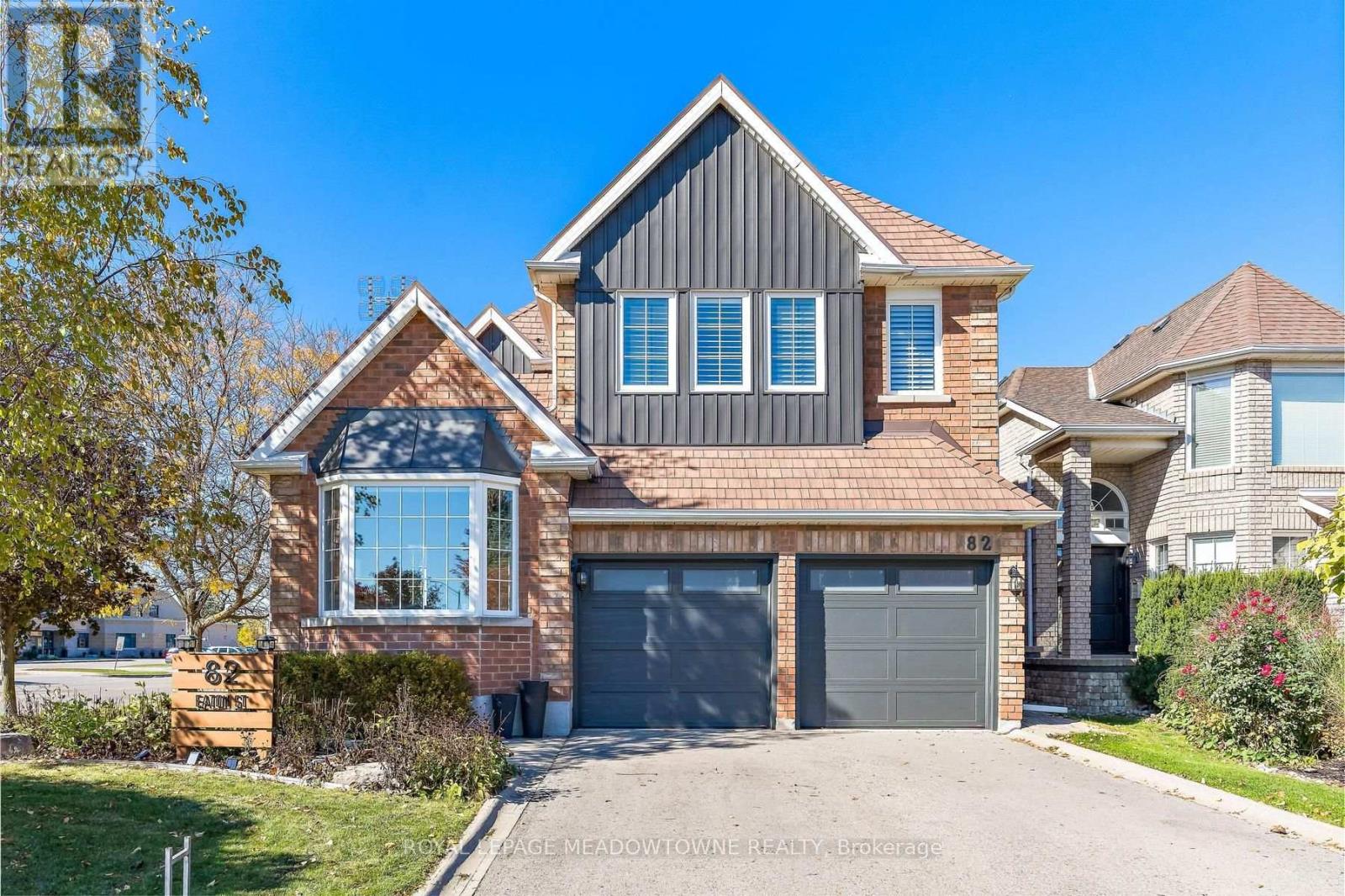 82 Eaton Street, Halton Hills (Georgetown), Ontario  L7G 5T2 - Photo 2 - W14096752